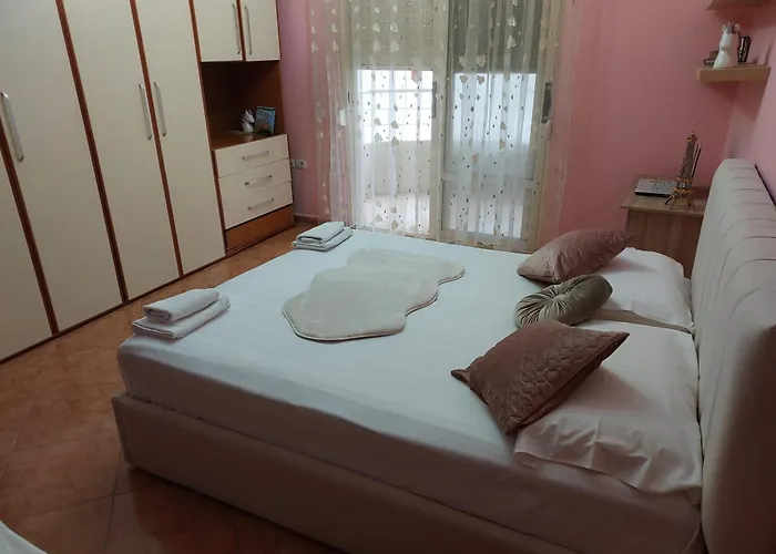 Apartament In Center Wlora