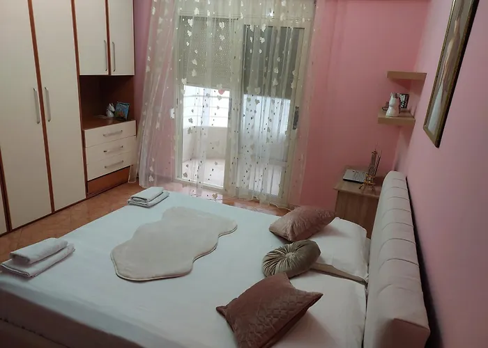 Apartament In Center *